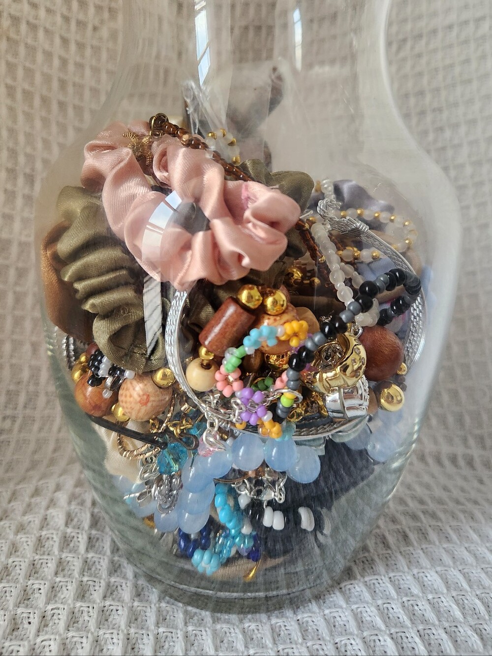 Mystery Accessory Vase